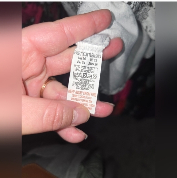 🍂🍁Prettylittlething 22 Snake Print Tie Waist Blouse - Picture 4 of 5